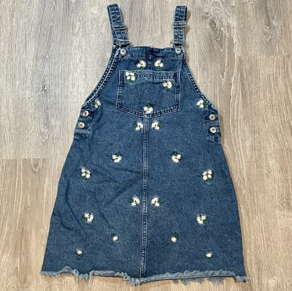 H&M | Daisy Print Blue Jean Bib Overall Jumper Dress Frayed Hem Women's Size 2 - Picture 1 of 6